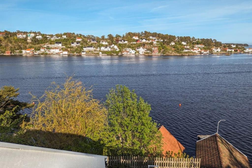 Feriehus - Arendal Ved Sjoen Exterior photo