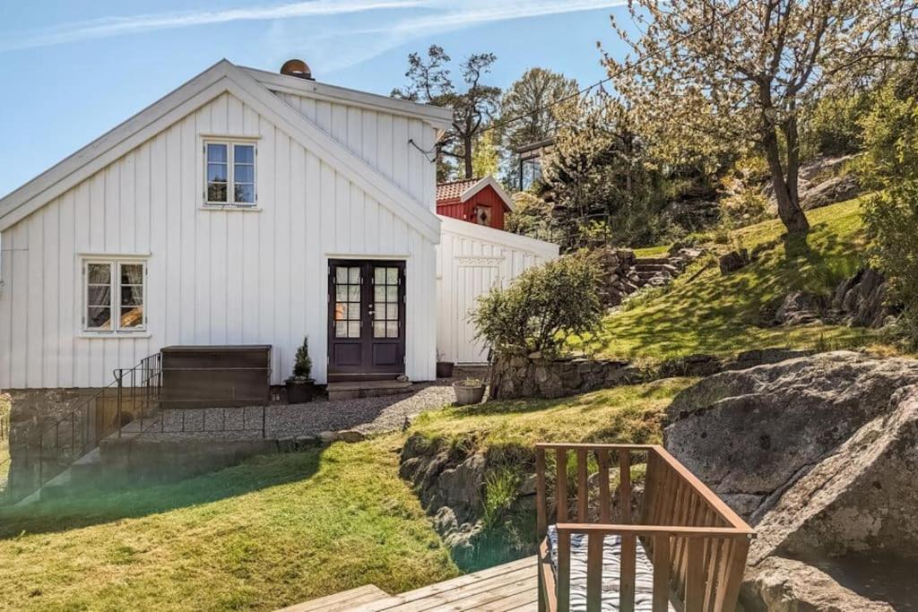 Feriehus - Arendal Ved Sjoen Exterior photo