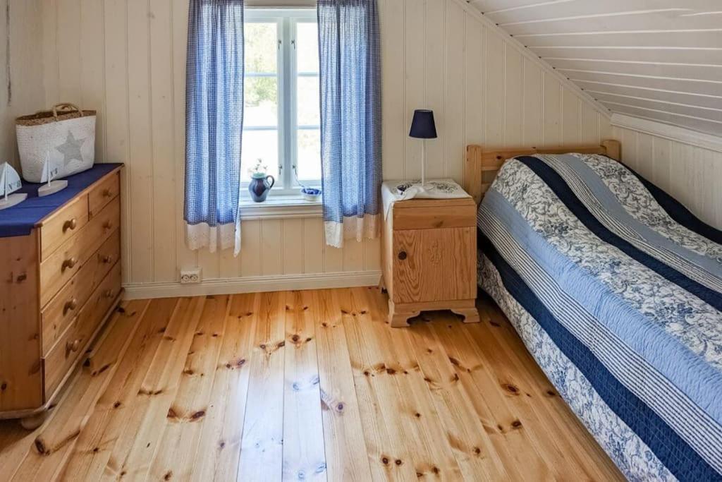 Feriehus - Arendal Ved Sjoen Exterior photo